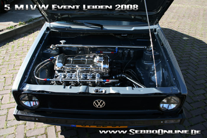 VW Golf 1 Tuning mir poliertem VR6 Motor